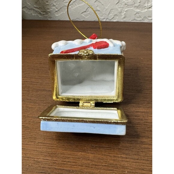 Cardinal Mailbox Hinged Surprise Gift Trinket Box Christmas Ornament Bird - Picture 5 of 7